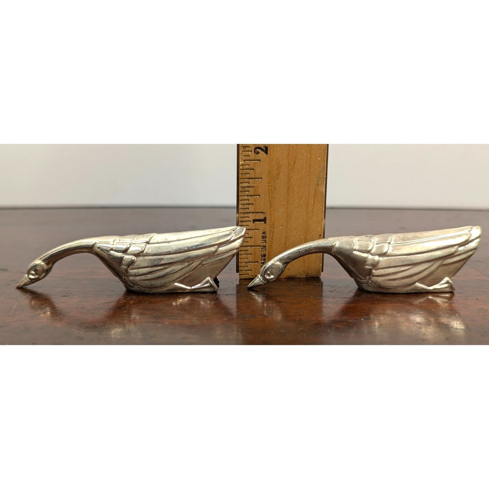 Vintage Pair Swan Knife Rests Silver Tone Bird Figural Tableware Unmarked 3" - Picture 6 of 7